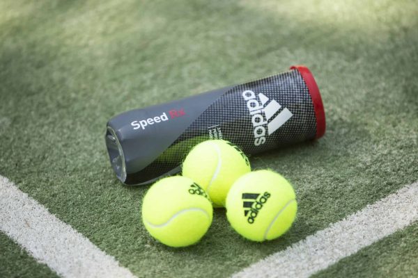 adidas-speed-rx-padel-ball-on-court